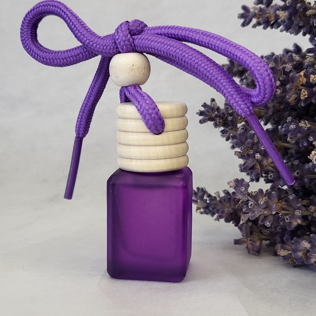 Odorizant auto cu lavandă � parfum natural și relaxant - casă & stil de viață - mașină - odorizant auto - Artynos.ro