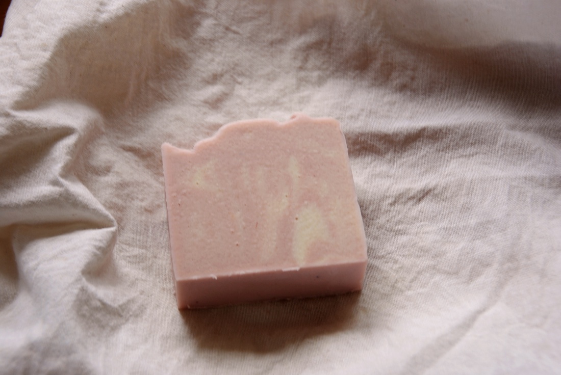 Săpun natural artizanal LAVANDER LEMONADE  - igienă și înfrumusețare - săpunuri și articole de igienă - săpun artizanal - Artynos.ro
