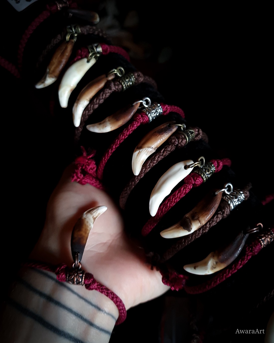 Brățări talisman Kojot cu nod glisant cu cremalieră și pinion - bijuterii - brățări - brățări împletite - Artynos.ro