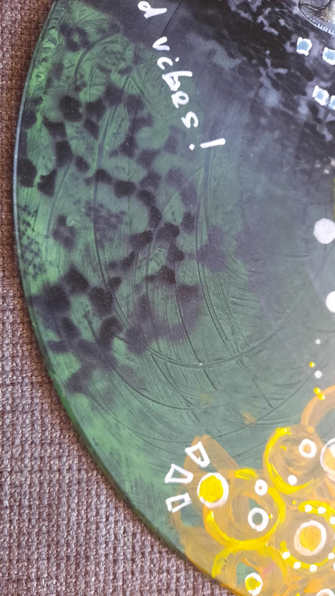 Pictură abstractă realizată de artist pe bachelită - arte vizuale și accesorii  - picturi - pictură acrilică - Artynos.ro