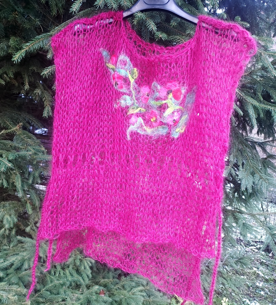 Vesta cu flori impaslite  - îmbrăcăminte și modă - haine damă - vestă femei - Artynos.ro