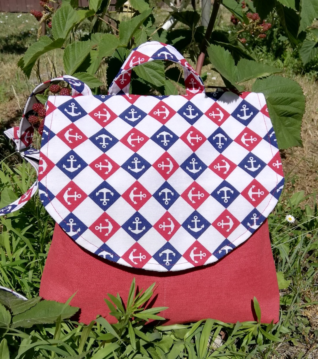 Rucsac pentru femei cu model de ancoră - geantă și husă - rucsacuri - rucsac damă, rucsac bărbați - Artynos.ro Rucsac pentru femei cu model de ancoră - geantă și husă - rucsacuri - rucsac damă, rucsac bărbați - Artynos.ro