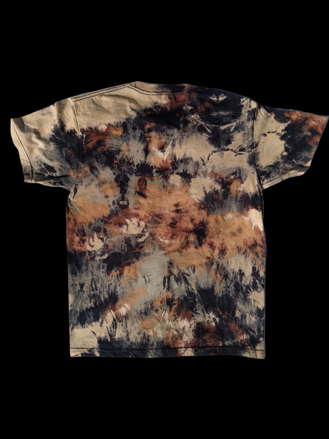 Tricou mărimea M în batik -  - Artynos.ro