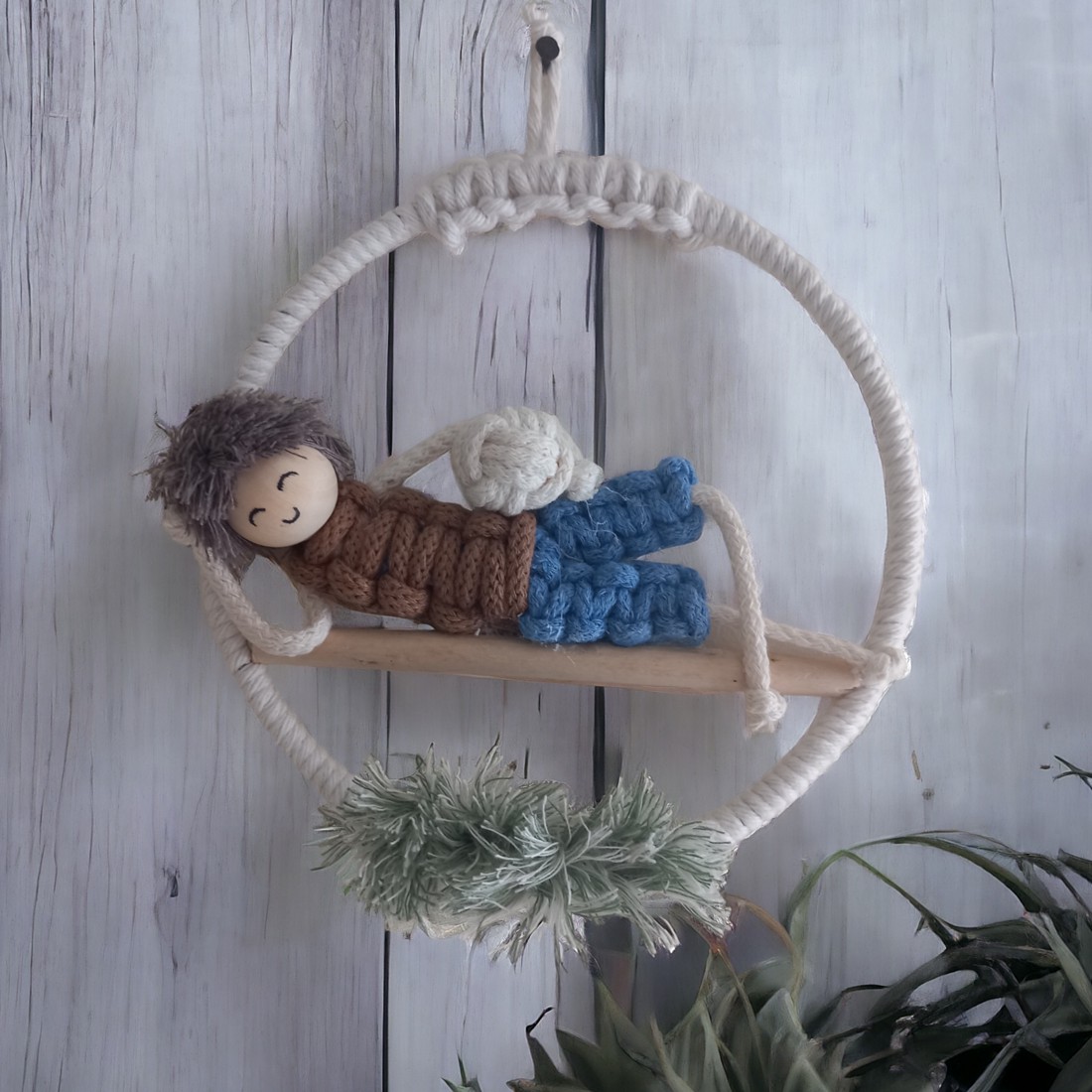 Băiat cu minge decor de perete - vară - - Artynos.ro Băiat cu minge decor de perete - vară - - Artynos.ro