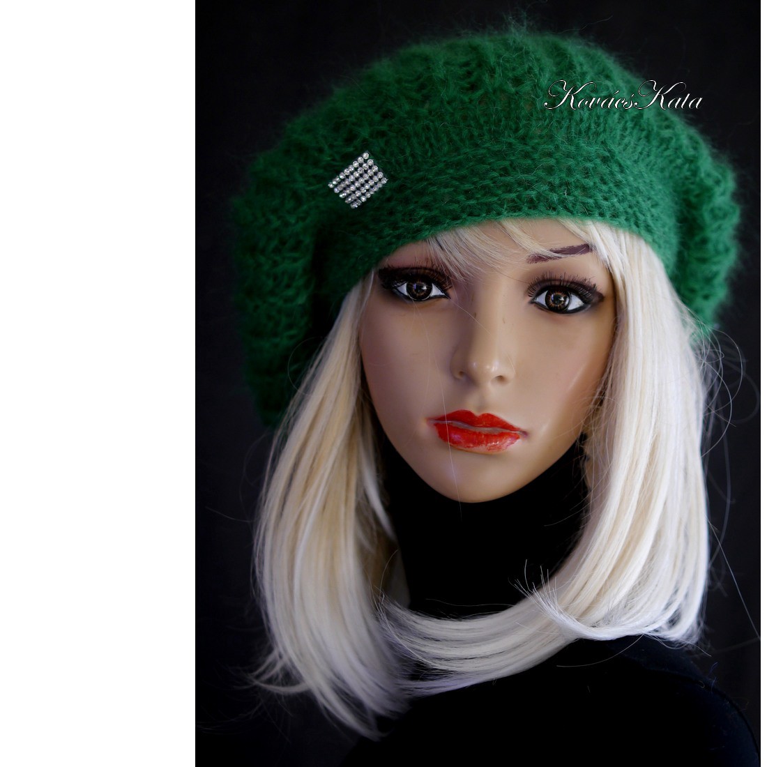 BORBÁLA / smarald - șapcă cu ciuperci, beretă, exclusiv tricotată manual, ușoară, din kidmohair - îmbrăcăminte și modă - eșarfe, pălării, fularuri - căciulă - Artynos.ro