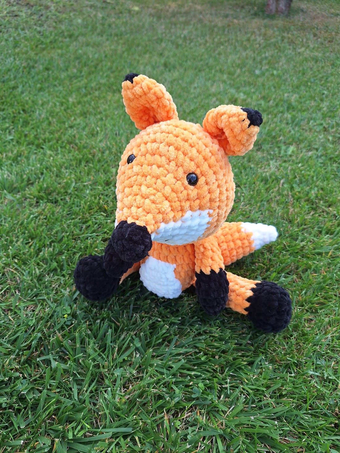 Vili vulpea Amigurumi -  - Artynos.ro