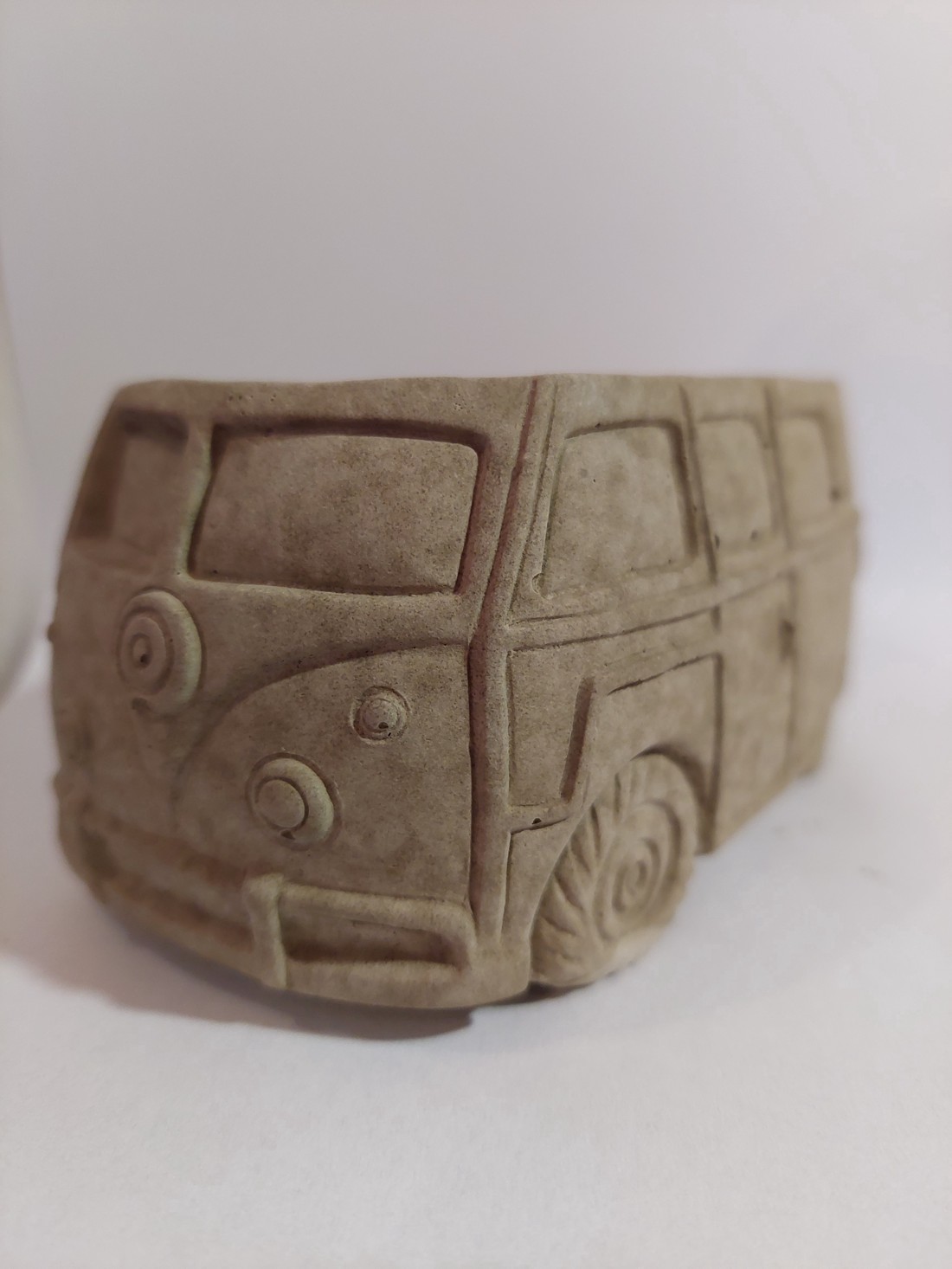 Suport de flori monocrom în formă de autobuz, miniplantare -  - Artynos.ro