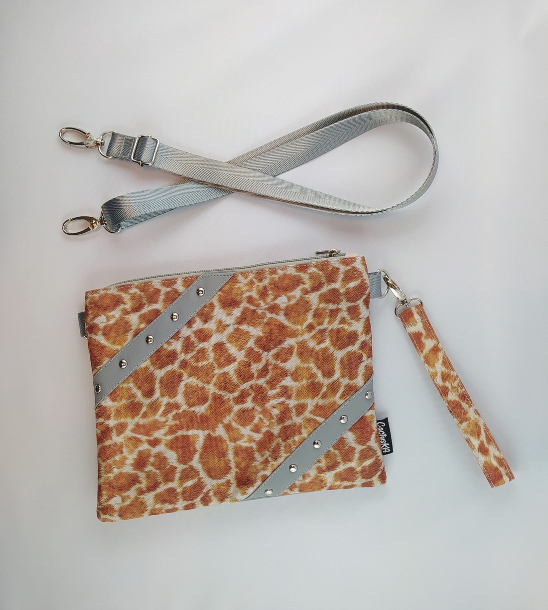 Geantă mică Giraffe - - Artynos.ro Geantă mică Giraffe - - Artynos.ro