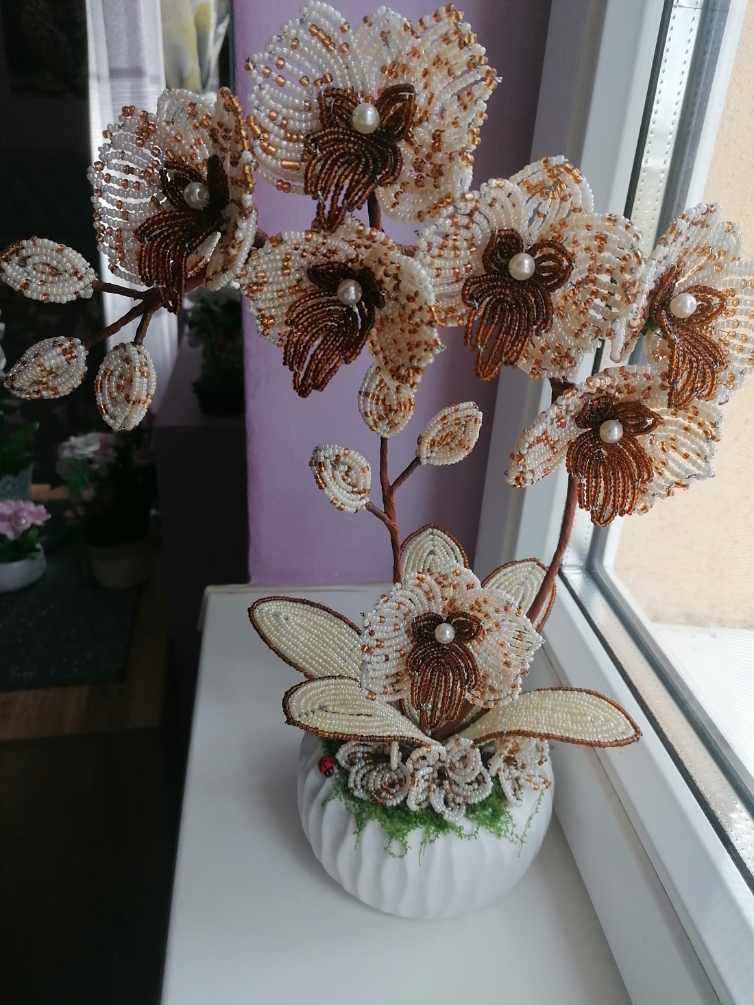 Orhidee din perle - casă & stil de viață - accesorii pentru decorat casa - suport de flori - buchete de flori - Artynos.ro