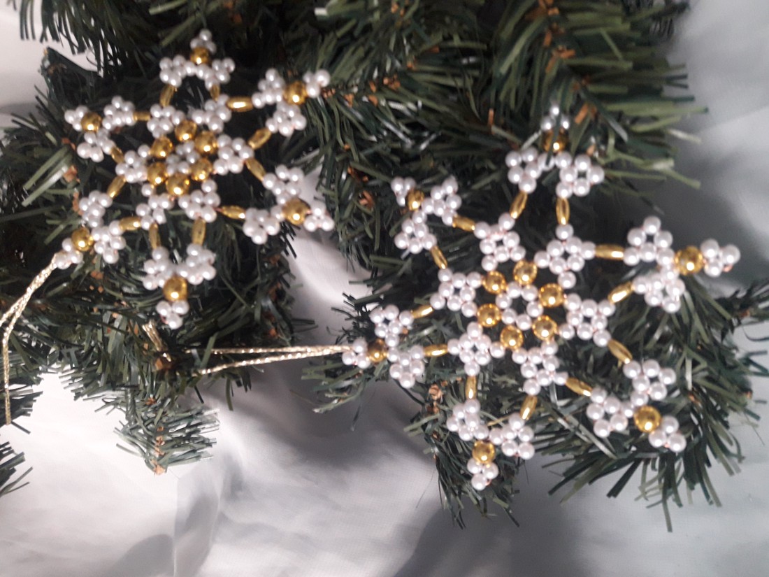 Crăciun perla stele minuni - crăciun - decorațiuni de crăciun de casă - figurine pentru pomul de crăciun - Artynos.ro