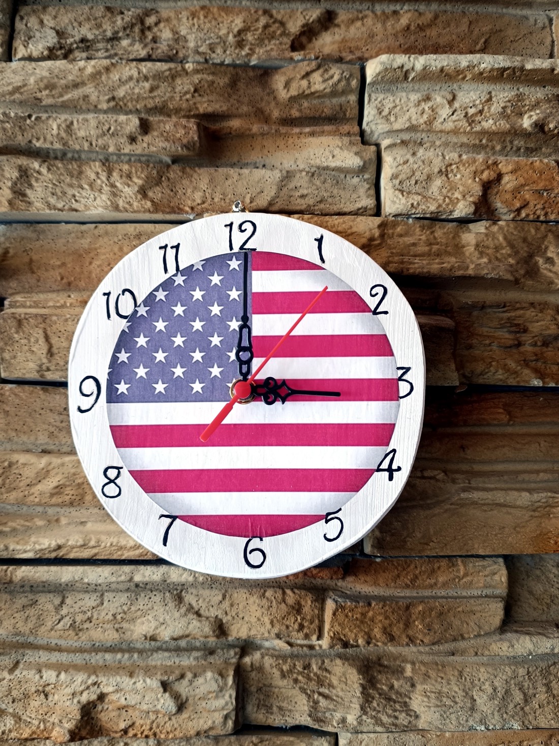 Ceas de perete din lemn în stil american -  - Artynos.ro