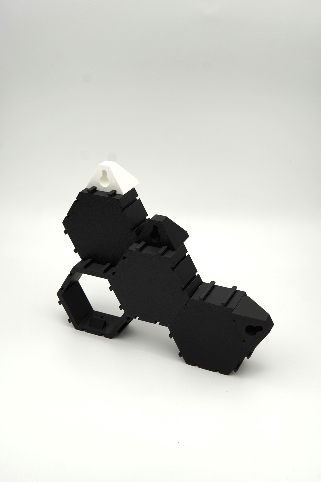 Cârlig/suport de perete pentru suport modular pentru minifigurine LEGO (hexa) -  - Artynos.ro