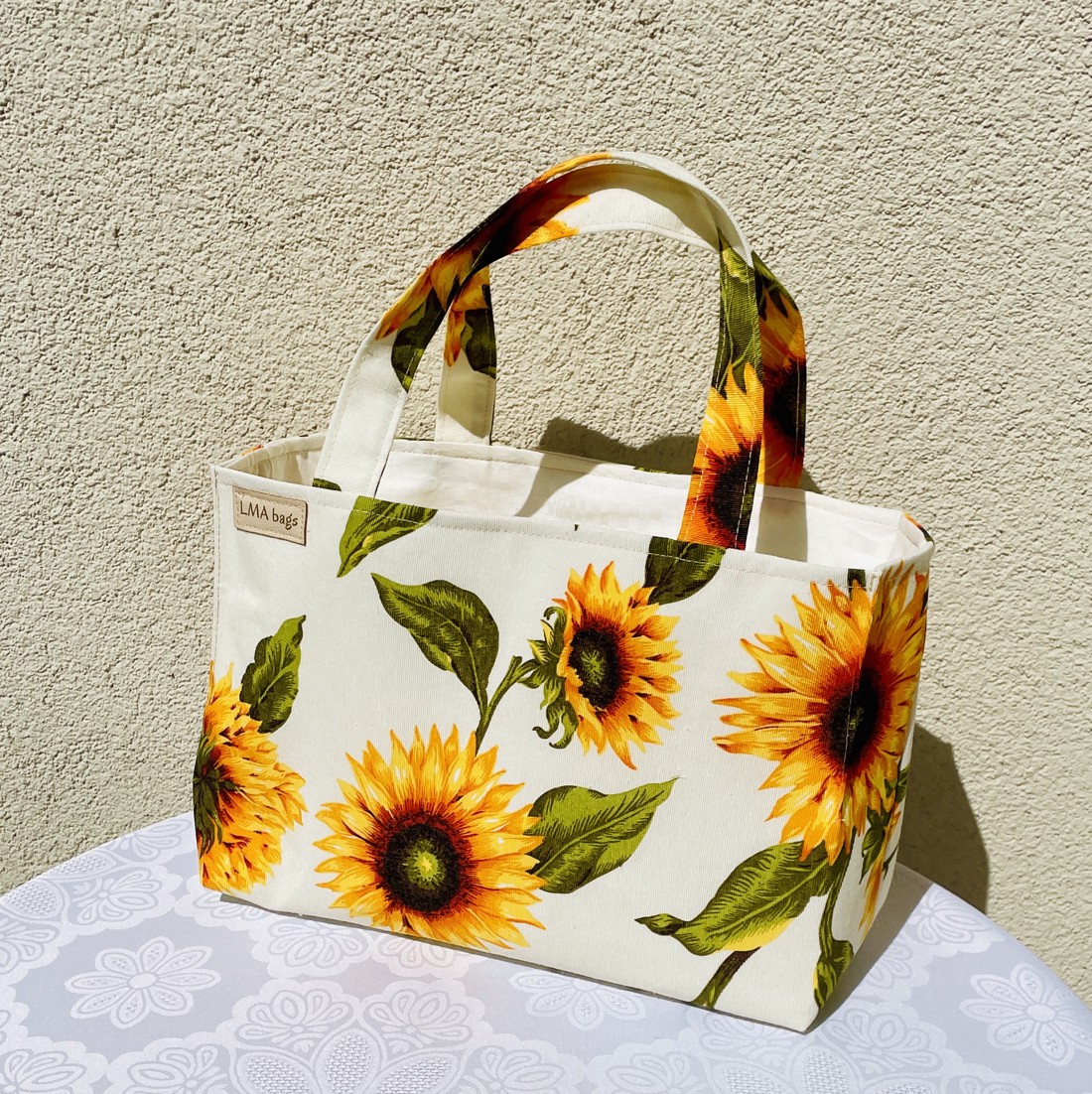 Geantă din pânză cu model - geantă și husă - geantă pentru cumpărături - geantă shopper, geantă tote, geantă textilă - Artynos.ro Geantă din pânză cu model - geantă și husă - geantă pentru cumpărături - geantă shopper, geantă tote, geantă textilă - Artynos.ro