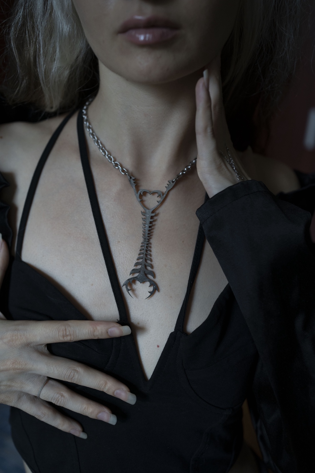 colier cyber sigilism inoxidabil contemporan unisex argintiu lant gros striatii femei si barbati stil tribal sigilism - bijuterii - coliere - coliere cu pandative - Artynos.ro