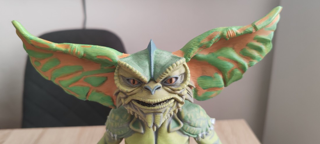 Gremlin pictat Brutal de realist -  - Artynos.ro