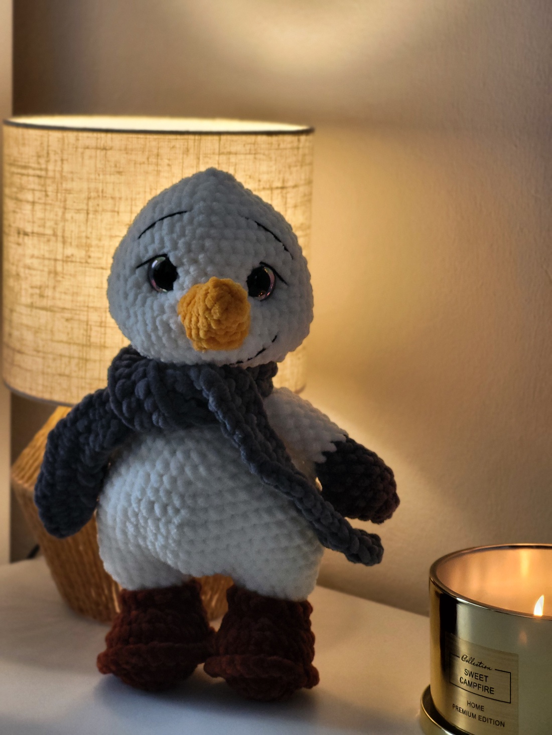 Om de zăpadă croșetat - jucării și echipamente pentru copii - plușuri - păpușă croșetată, păpușă de pluș - Artynos.ro