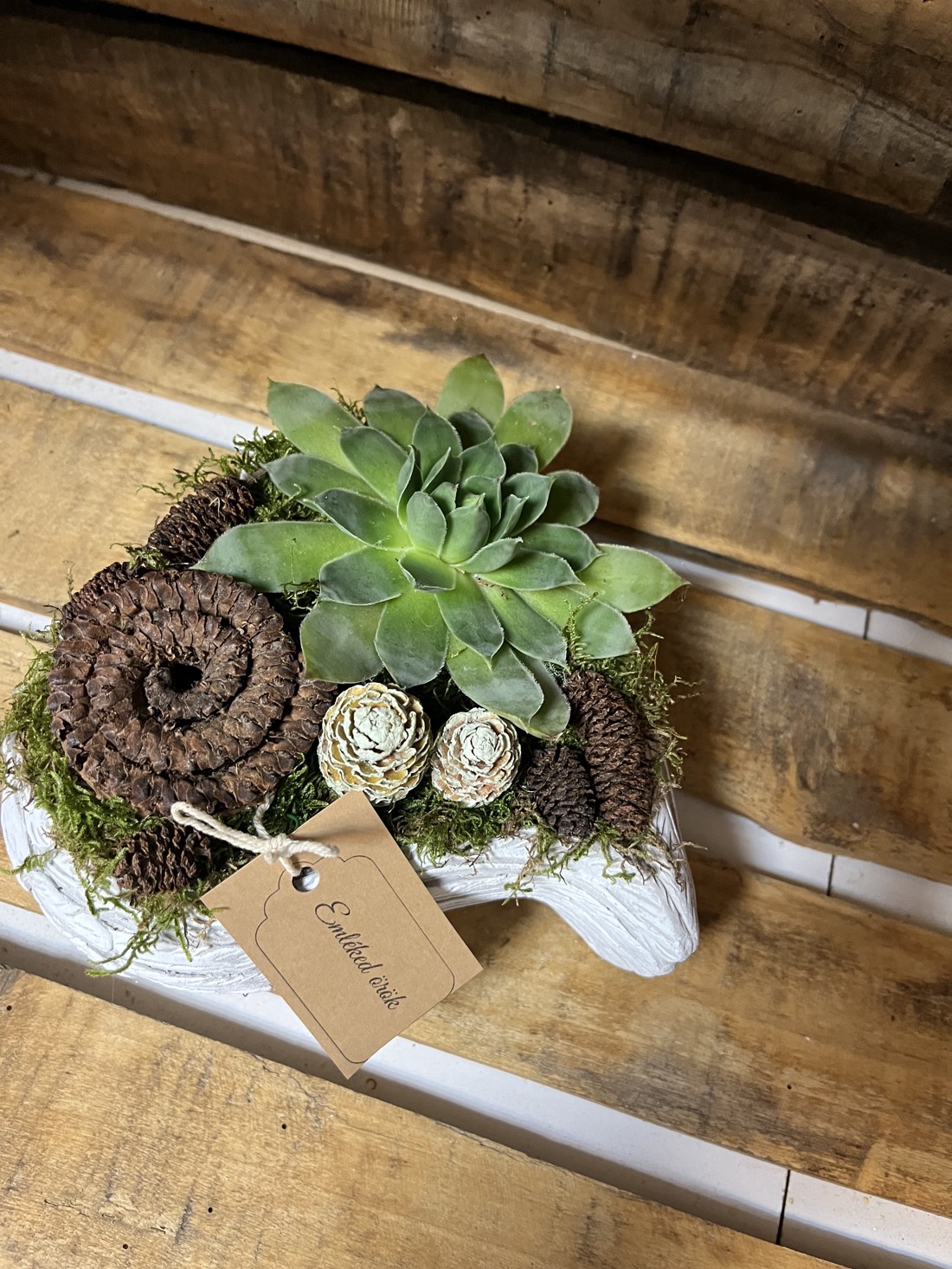 Ornament funerar cu inimă din beton - casă & stil de viață - obiecte religioase și de devoțiune - ornamente funerare - Artynos.ro Ornament funerar cu inimă din beton - casă & stil de viață - obiecte religioase și de devoțiune - ornamente funerare - Artynos.ro