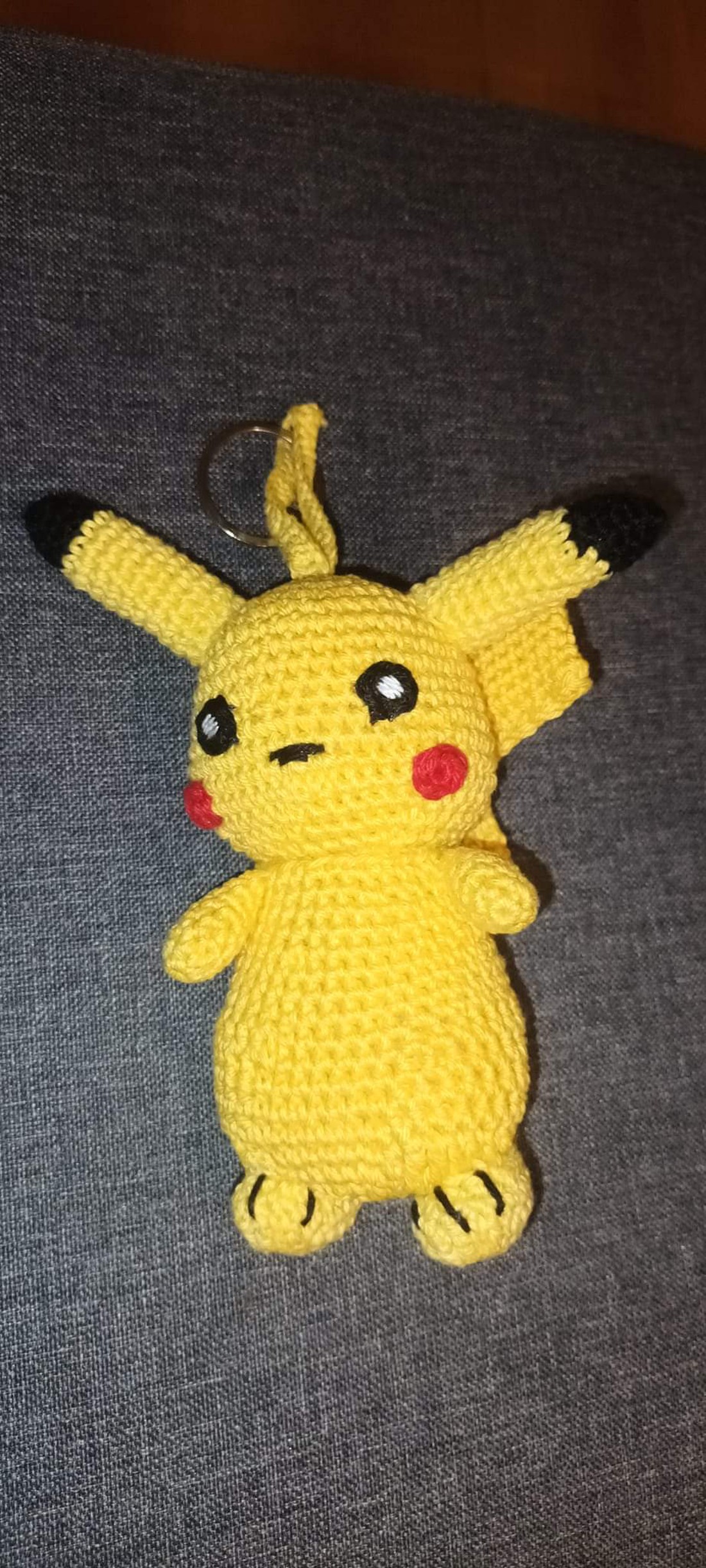 Pikachu - genți și portofele - accesorii genți - breloc - Artynos.ro