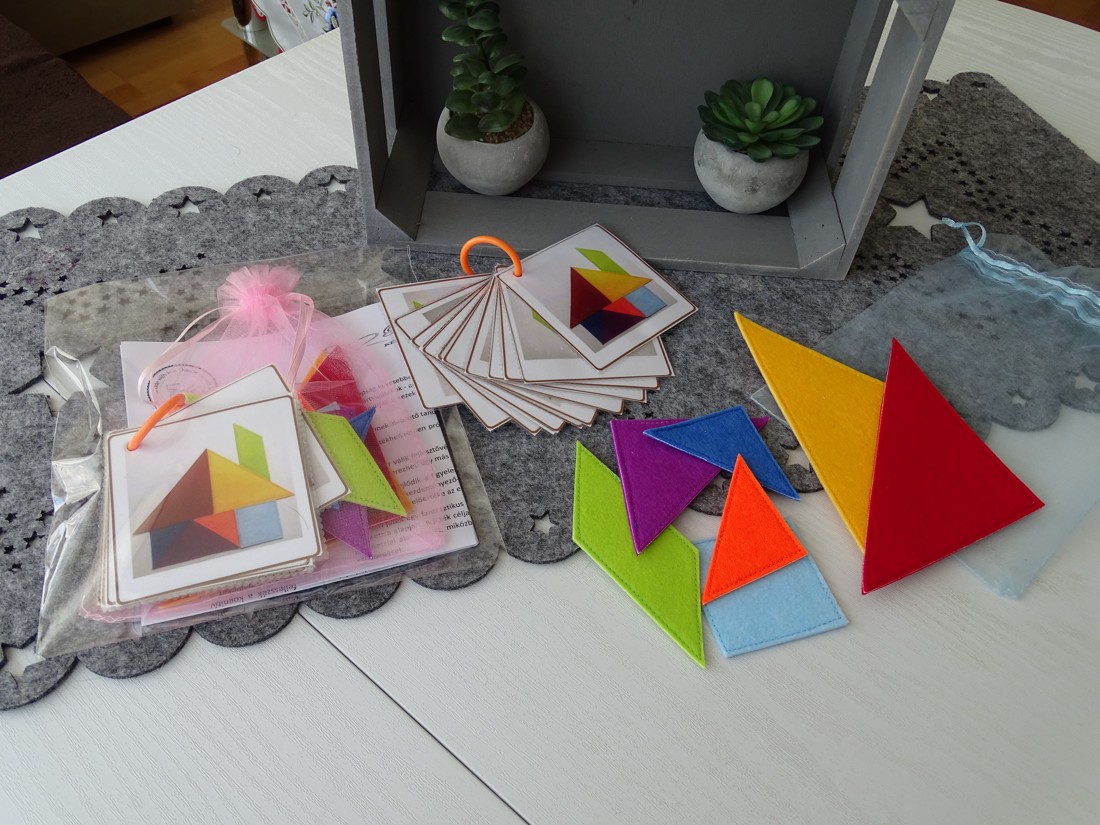 Tangram - jucării și echipamente pentru copii - jocuri de gândire - jocuri logice - Artynos.ro Tangram - jucării și echipamente pentru copii - jocuri de gândire - jocuri logice - Artynos.ro