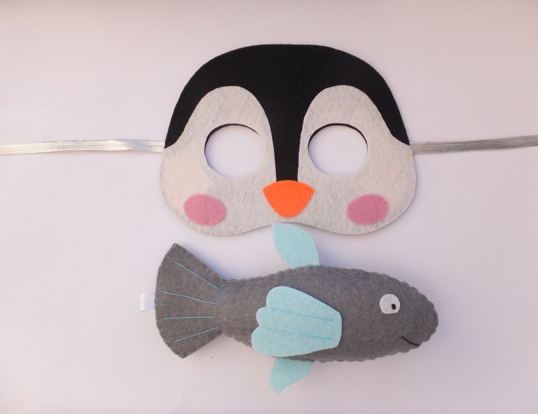 Costum de carnaval pinguin pentru copii - îmbrăcăminte și modă - costume și măști de carnaval - costume - Artynos.ro Costum de carnaval pinguin pentru copii - îmbrăcăminte și modă - costume și măști de carnaval - costume - Artynos.ro