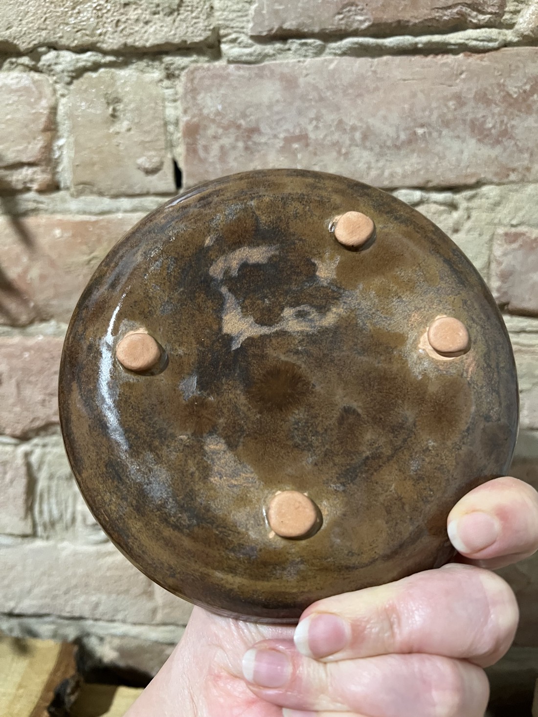 Farfurie de desert din ceramică lucrată manual - Iris 15 cm - casă & stil de viață - accesorii pentru echipamente de bucătărie - accesorii de servire - boluri și farfurii din lemn, bol de servire - Artynos.ro