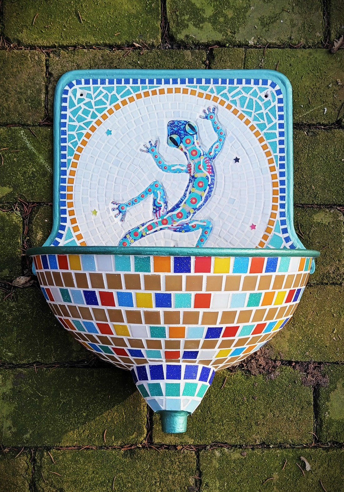 REKREDENC - Design mozaic, fântână de perete veche renovată, fântână - gecko - casă & stil de viață - accesorii pentru casă și grădină - decorațiuni exterioare și de grădină - Artynos.ro