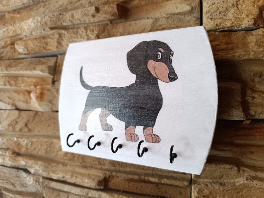 Depozit agățat din lemn cu câine dachshund - - Artynos.ro Depozit agățat din lemn cu câine dachshund - - Artynos.ro