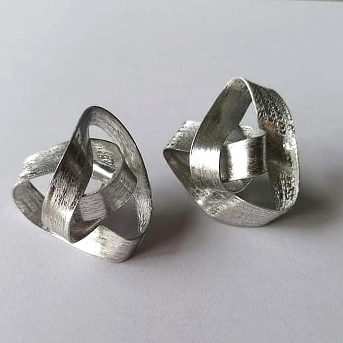 Cercei de design din aluminiu -  - Artynos.ro Cercei de design din aluminiu -  - Artynos.ro