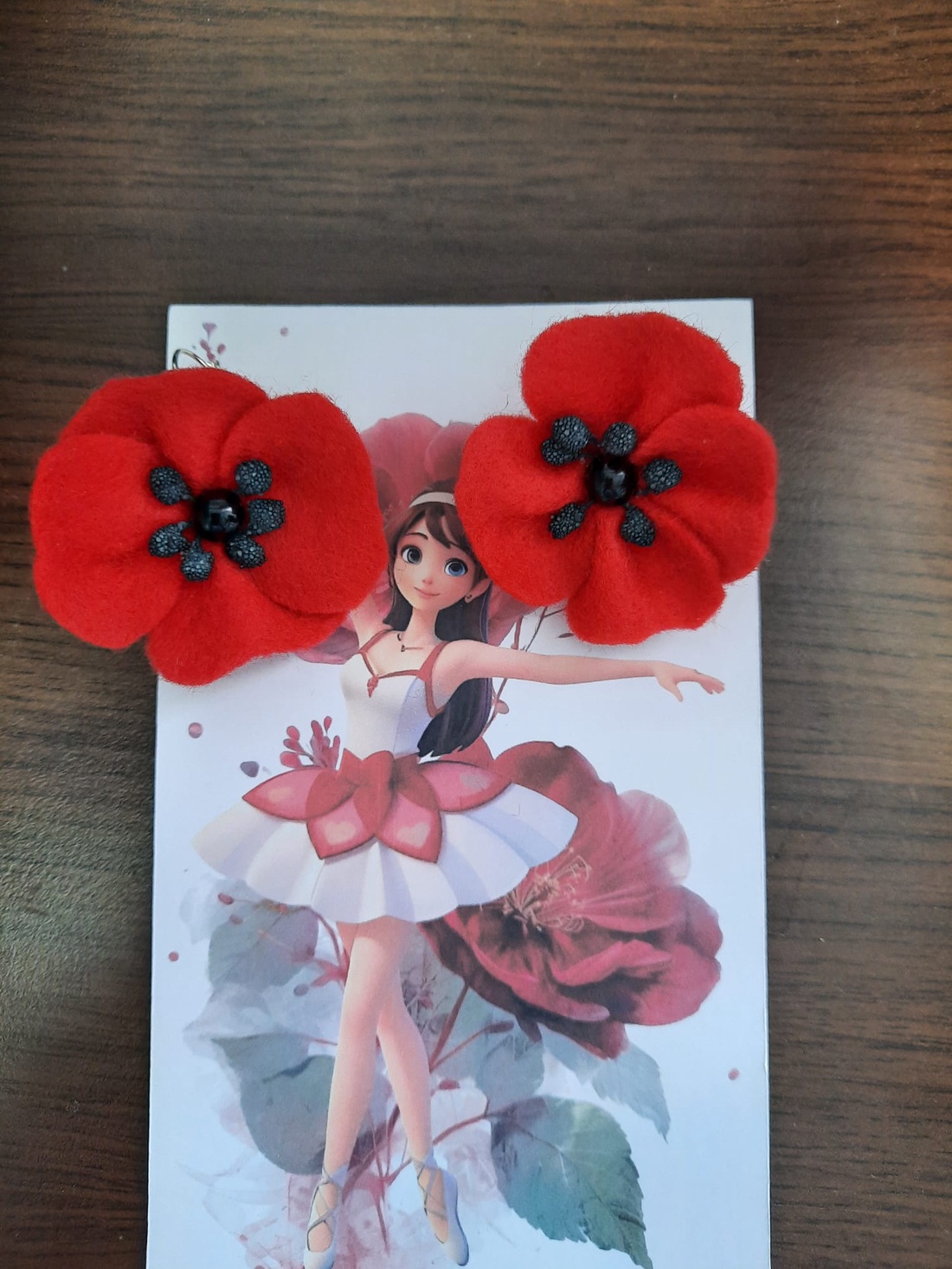  Cercei cu maci si stamine negre - bijuterii - cercei - cercei lungi - Artynos.ro