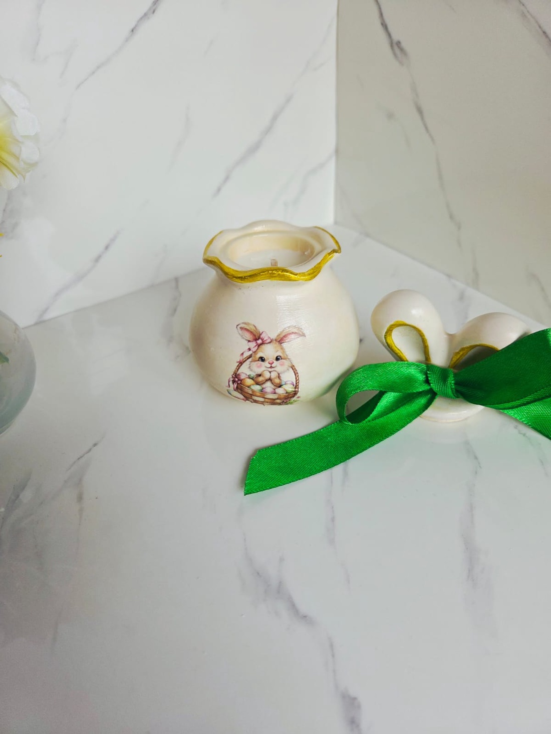 Lumanare in recipient cu urechi - casă & stil de viață - lumânări, parfumuri, arome - lumânări artizanale - Artynos.ro