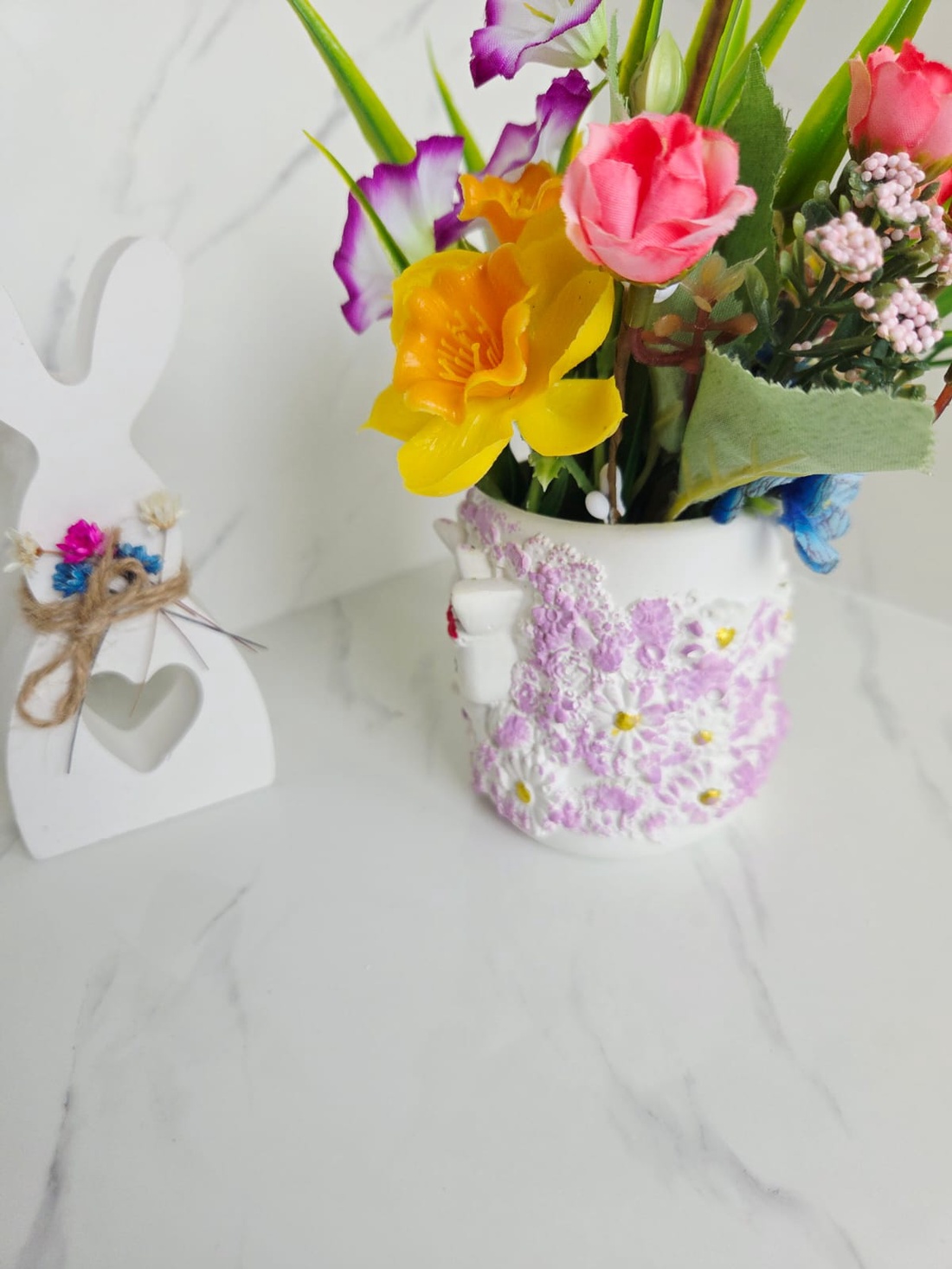 Decoratiune vaza cu iepurasi - casă & stil de viață - decorațiuni de casă - decorațiuni de masă și rafturi - decorațiuni de masă - Artynos.ro