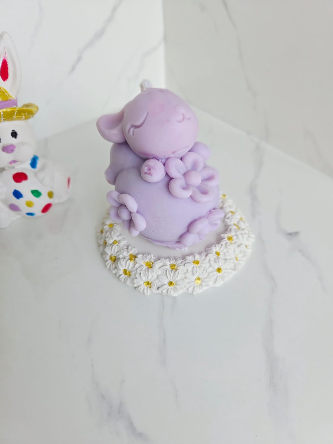 Lumanare  iepuras si ou cu flori - casă & stil de viață - lumânări, parfumuri, arome - lumânări artizanale - Artynos.ro