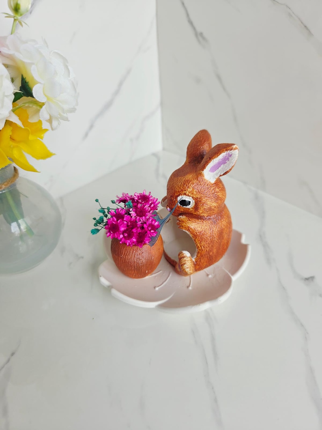 Decoratiune iepuras cu flori - casă & stil de viață - decorațiuni de casă - decorațiuni de masă și rafturi - decorațiuni de masă - Artynos.ro
