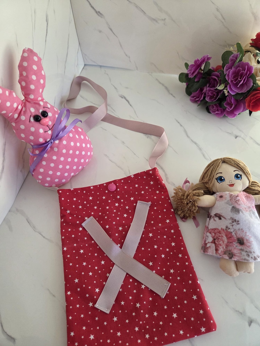 Set de joaca cu poseta rosie  - jucării și echipamente pentru copii - jucării și accesorii pentru copii - păpuși de joacă - Artynos.ro