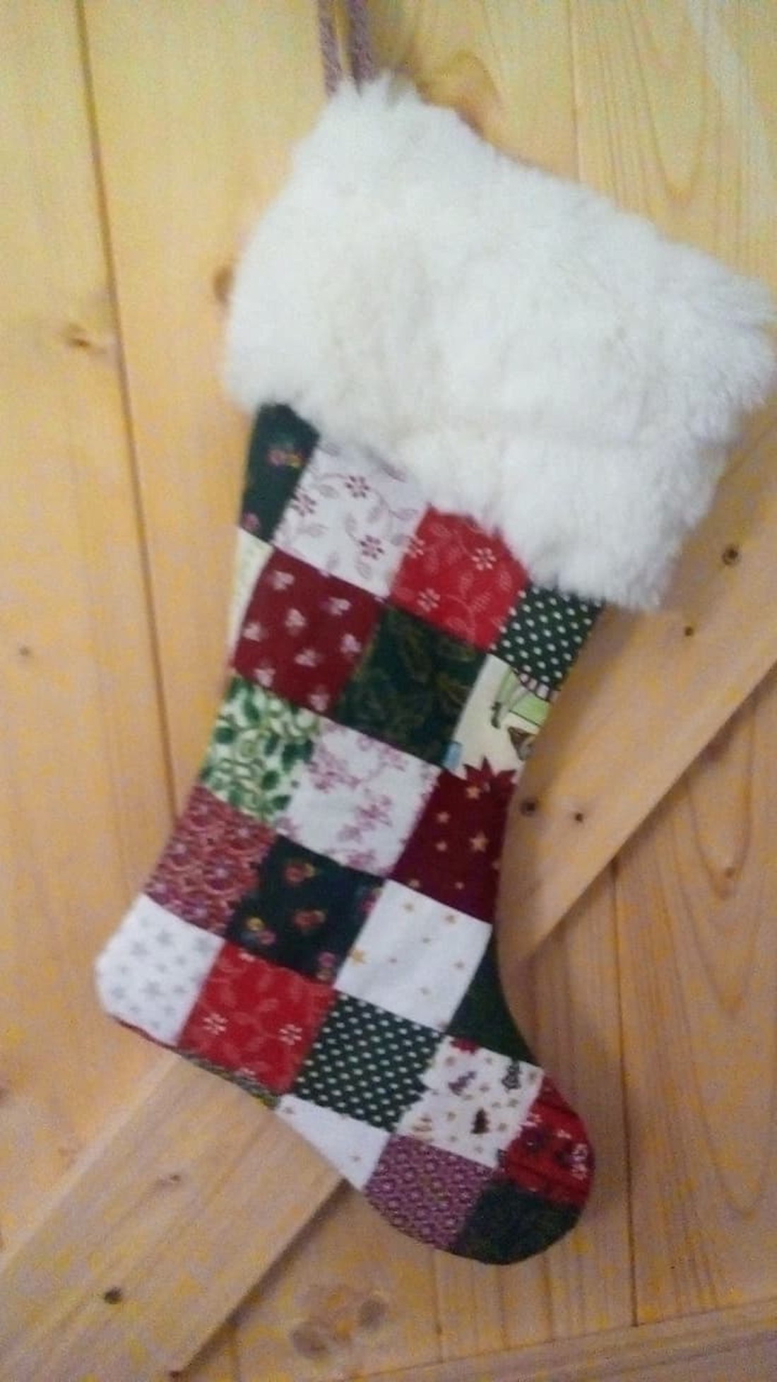 Cizme sau șosete Moș Crăciun patchwork -  - Artynos.ro