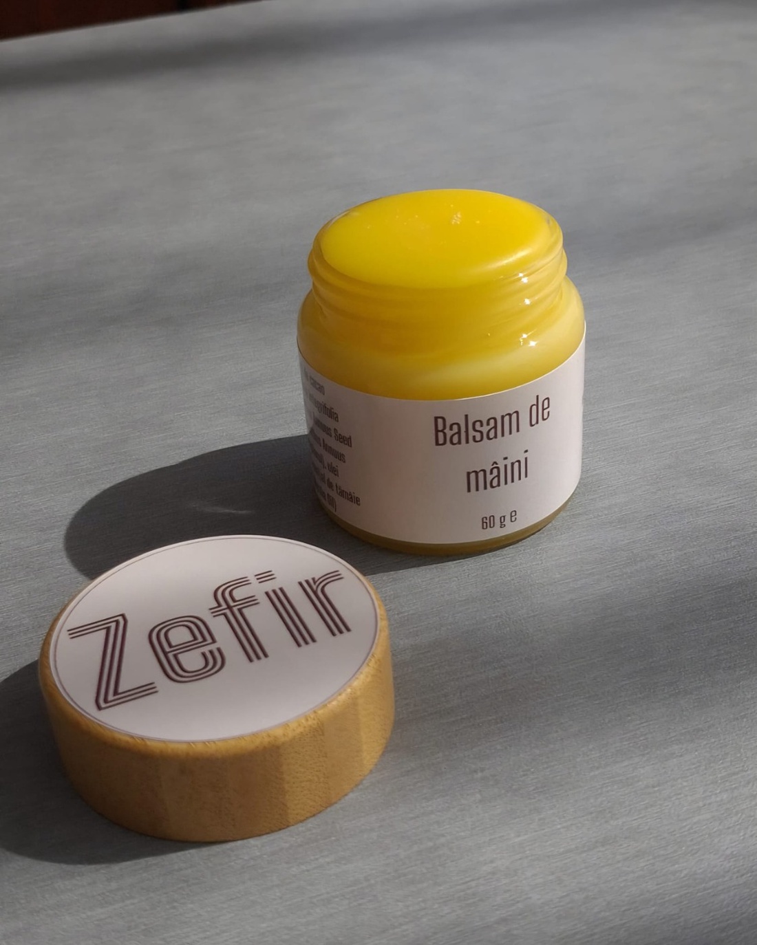 Balsam de mâini - igienă și înfrumusețare - produse de igienă personală - cremă de mâini - Artynos.ro