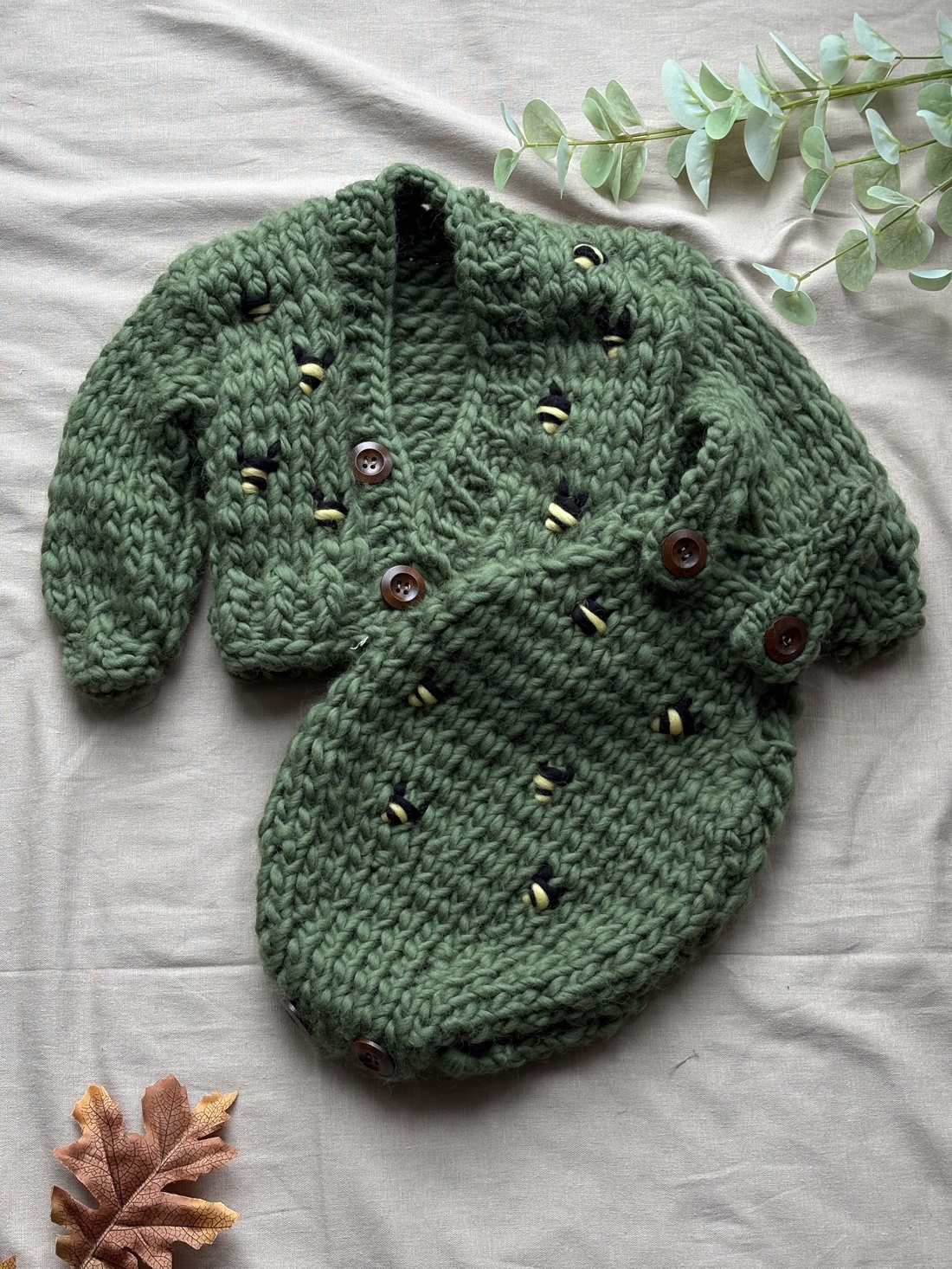 Set Pulover si Body Baby Bee Verde - îmbrăcăminte și modă - haine damă - hanorace, cardigane - Artynos.ro