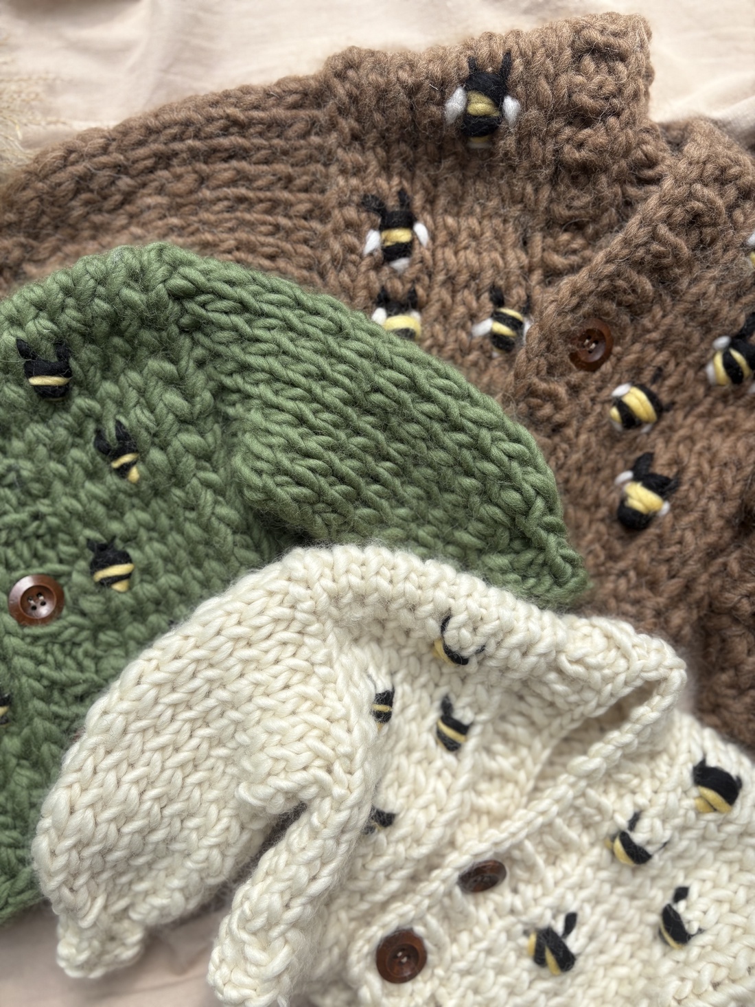 Pulover Baby Bee - îmbrăcăminte și modă - haine bebeluși și copii - pulover și cardigan copii - Artynos.ro