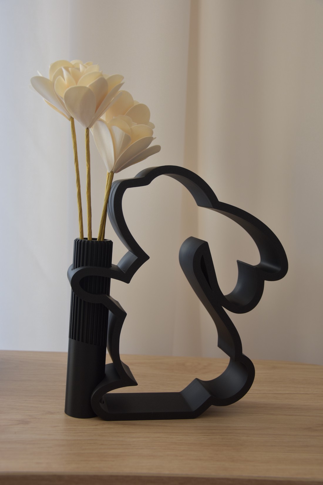 Vază elegantă în formă de iepuraș � decor modern de Paște pentru casă -  - Artynos.ro