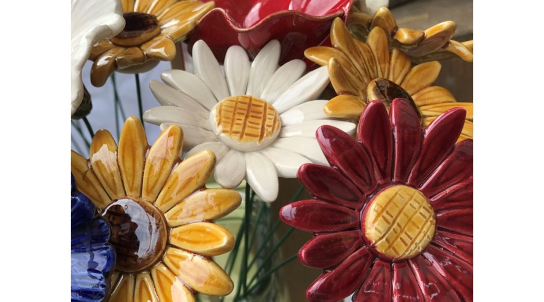 Floarea-soarelui, floare din ceramică realizată manual - casă & stil de viață - decorațiuni de casă - accesorii florale - flori la fir - Artynos.ro