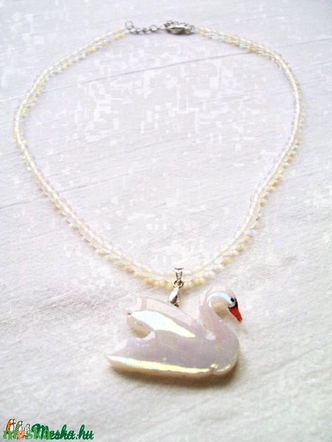 Pandantiv lebădă albă pe colier moonstone-opalit - bijuterii - coliere - pandative - Artynos.ro