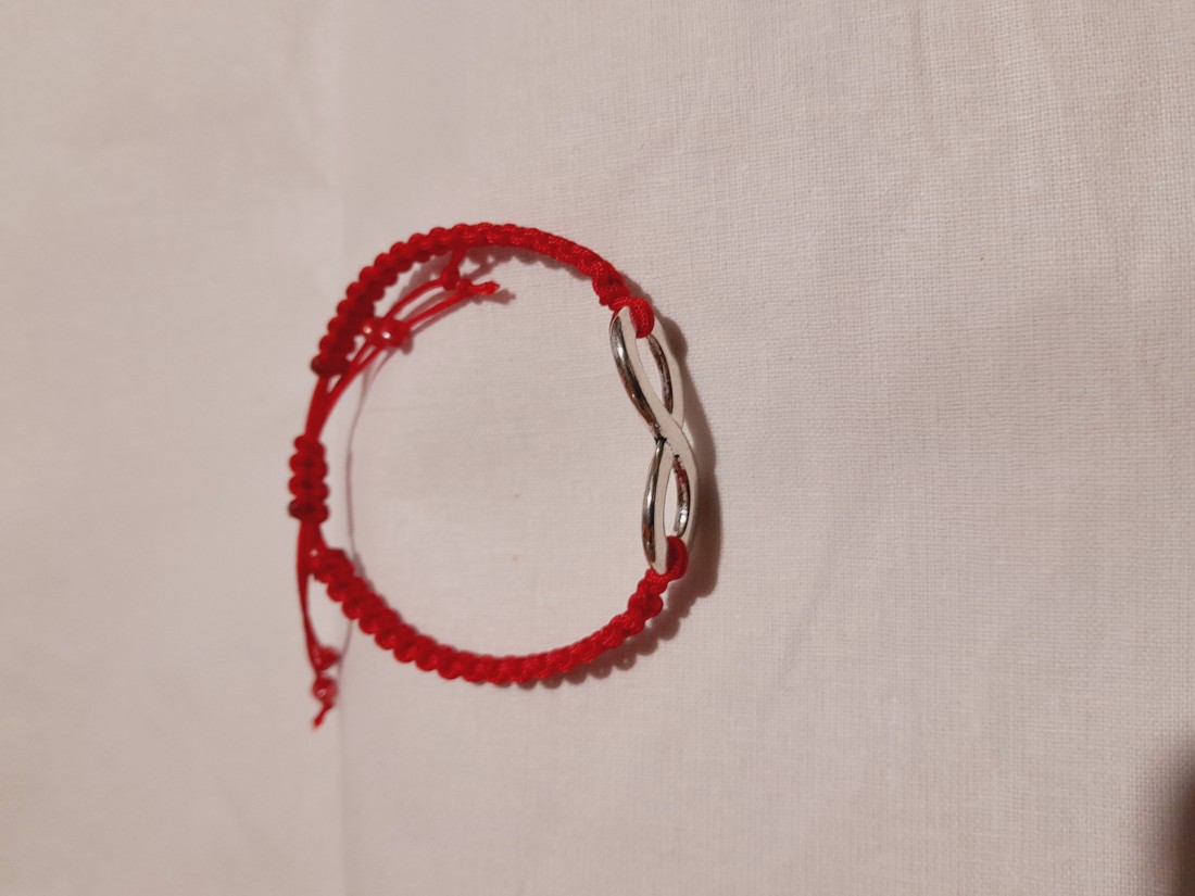 Brățară macramé Infinity, (roșu) - - Artynos.ro Brățară macramé Infinity, (roșu) - - Artynos.ro