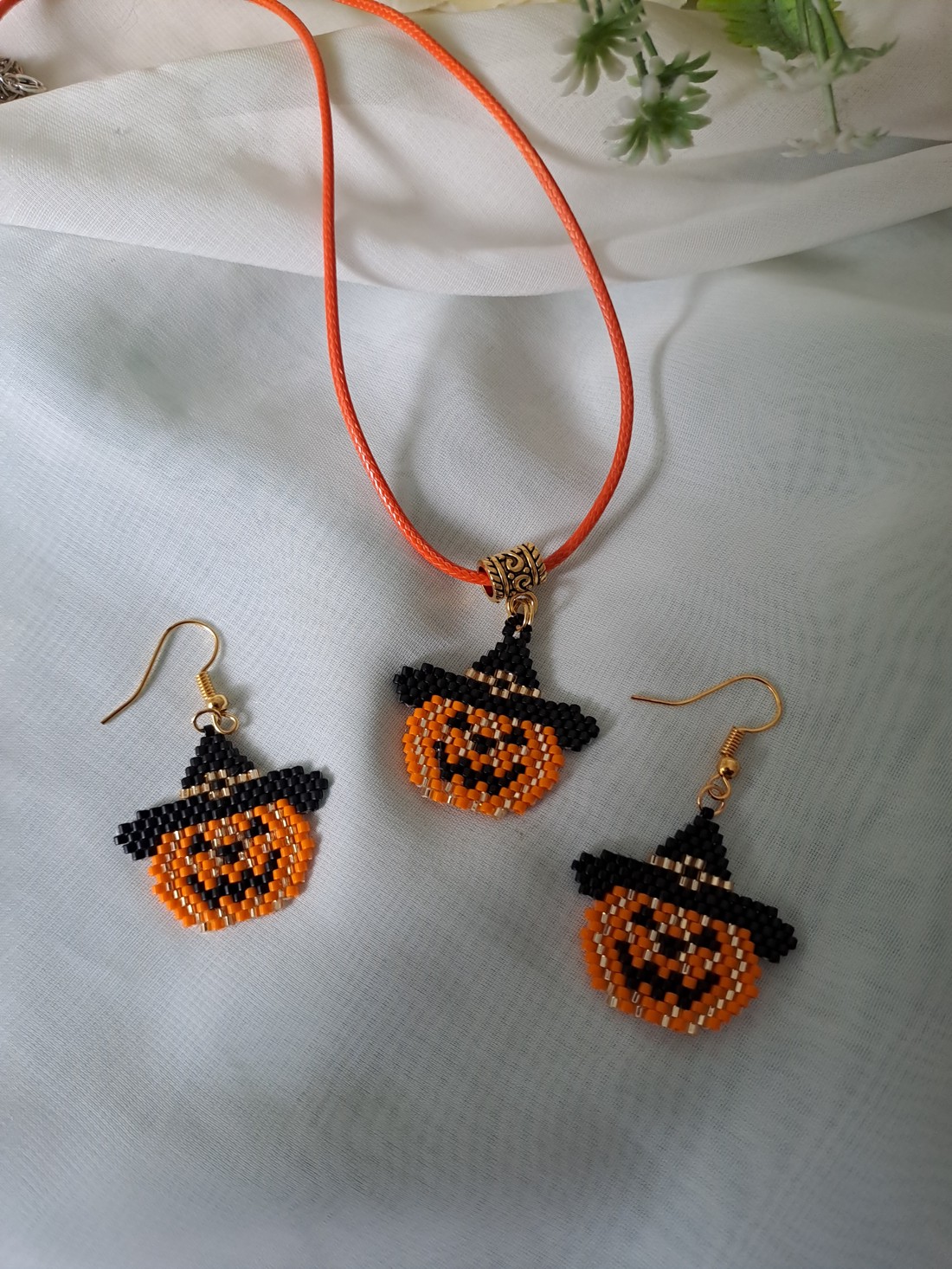 Set de pandantiv și cercei cu dovleac de Halloween -  - Artynos.ro