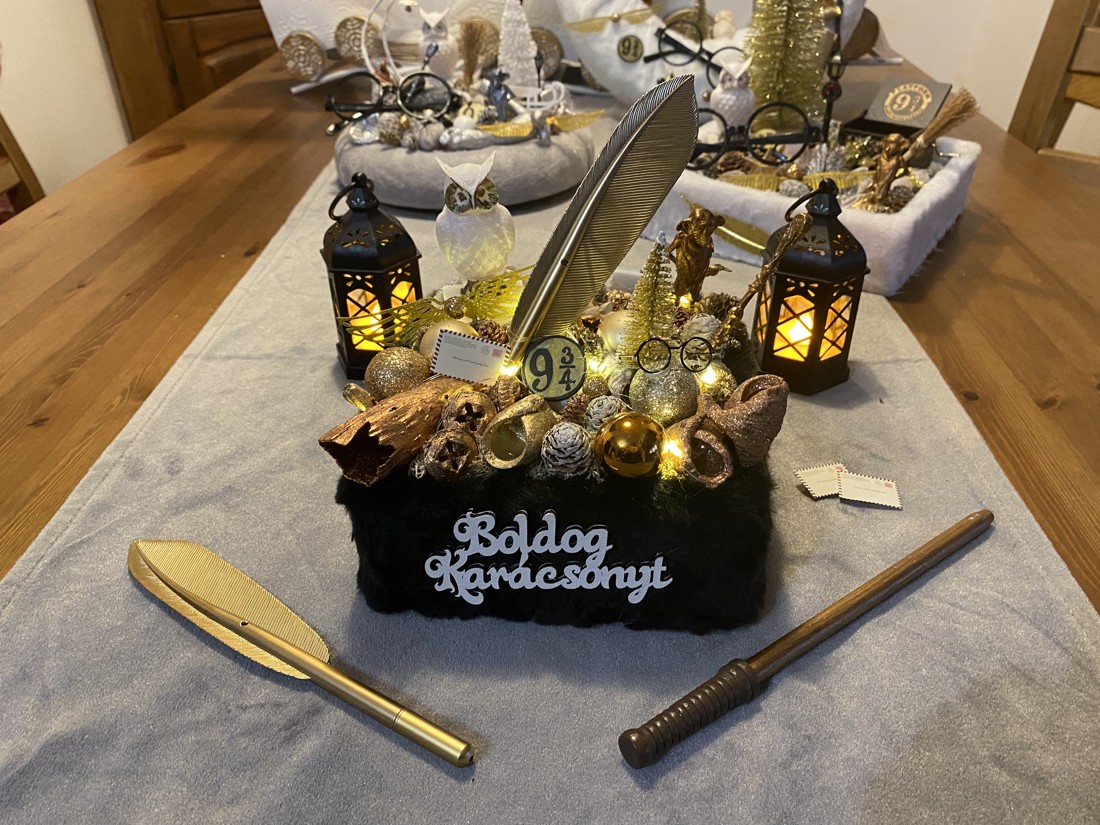 Harry Potter masa de Crăciun dis - - Artynos.ro Harry Potter masa de Crăciun dis - - Artynos.ro