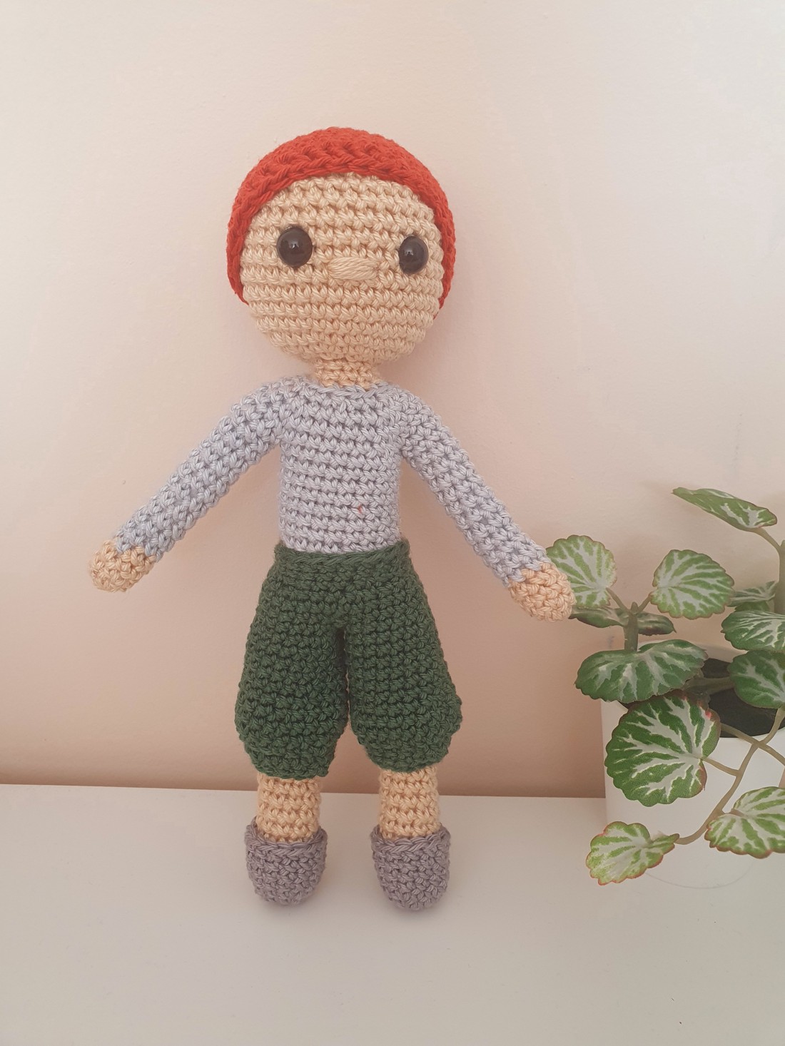 Croșetat păpușă băiat - jucării și echipamente pentru copii - plușuri - păpușă croșetată, păpușă de pluș - Artynos.ro