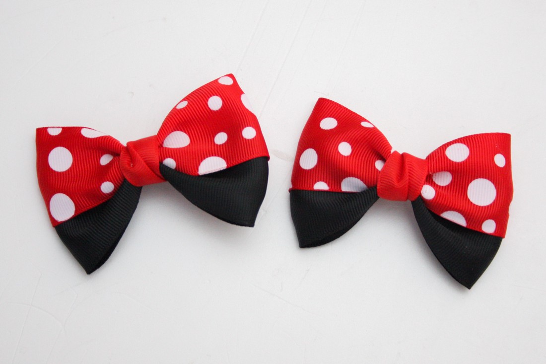 Clemă de păr Masnis - Minnie Mouse roșu/negru cu buline - - Artynos.ro Clemă de păr Masnis - Minnie Mouse roșu/negru cu buline - - Artynos.ro
