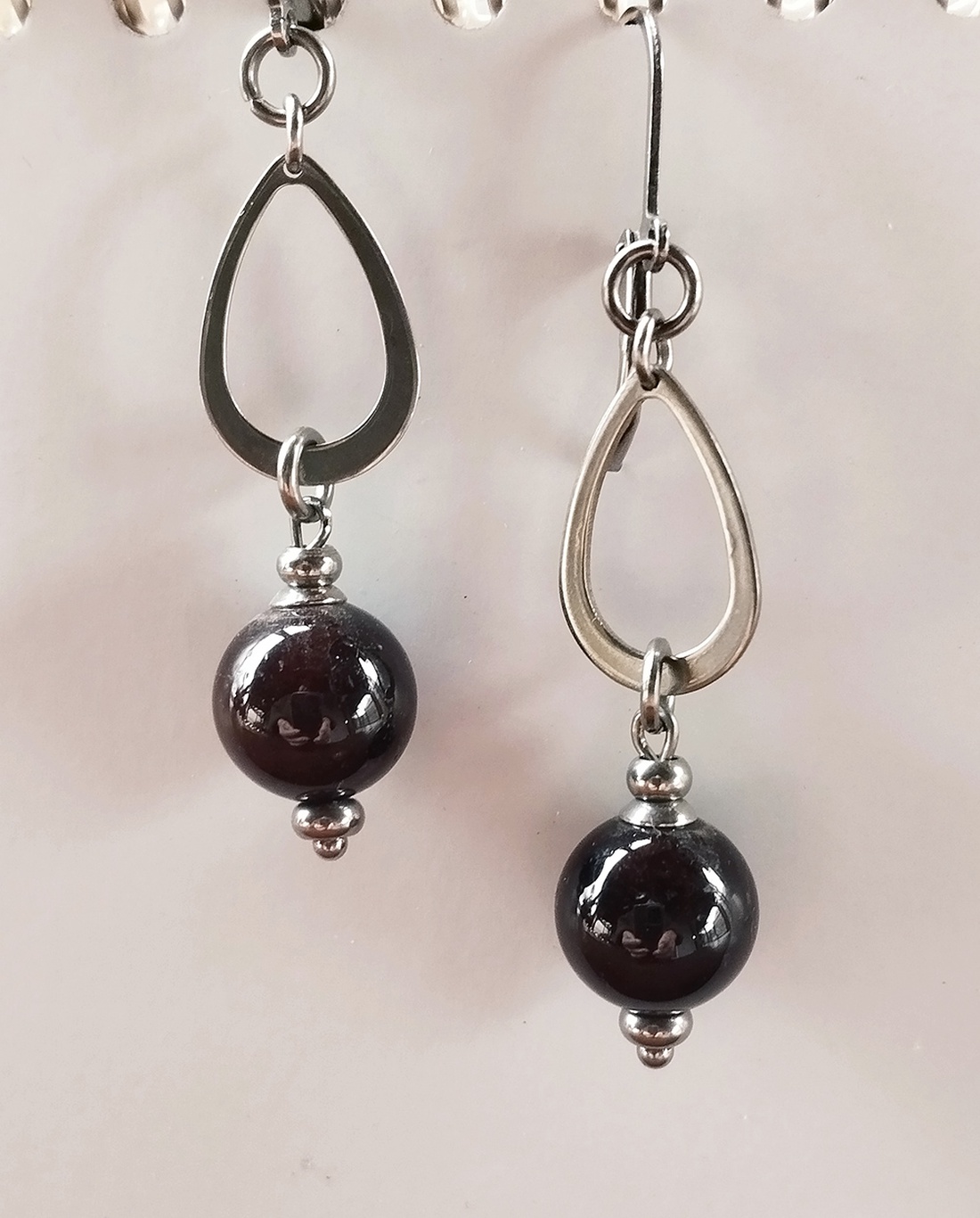 Granat - bijuterii - cercei - cercei din pietre semiprețioase - Artynos.ro