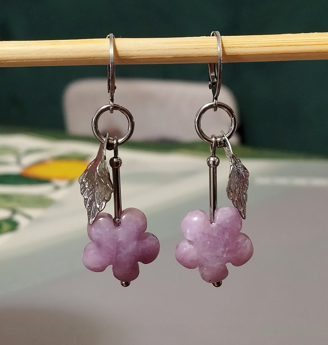 Lepidolit - bijuterii - cercei - cercei din pietre semiprețioase - Artynos.ro