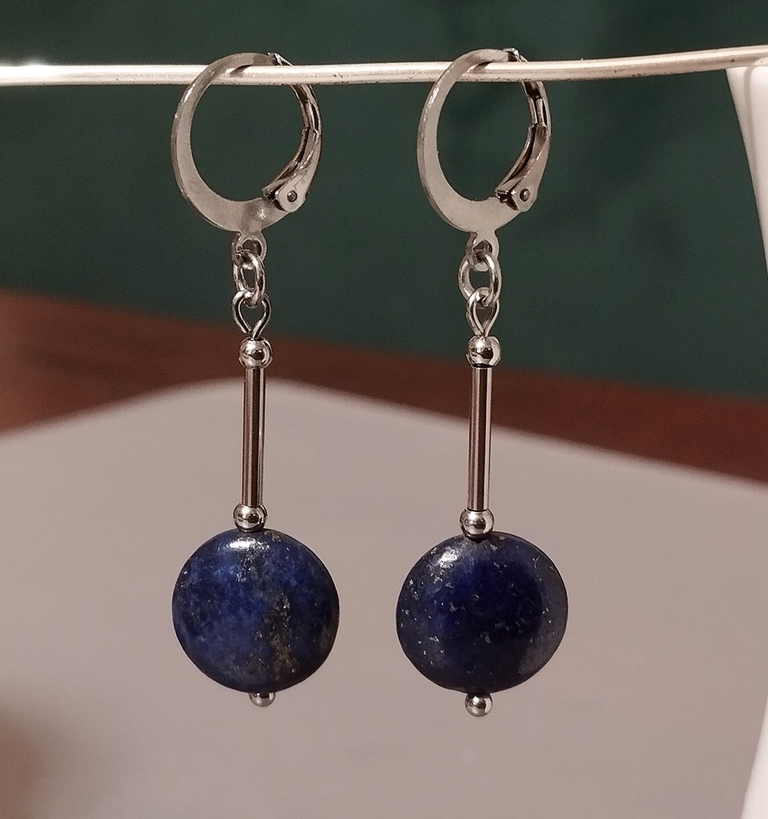 Lapis lazuli - bijuterii - cercei - cercei din pietre semiprețioase - Artynos.ro