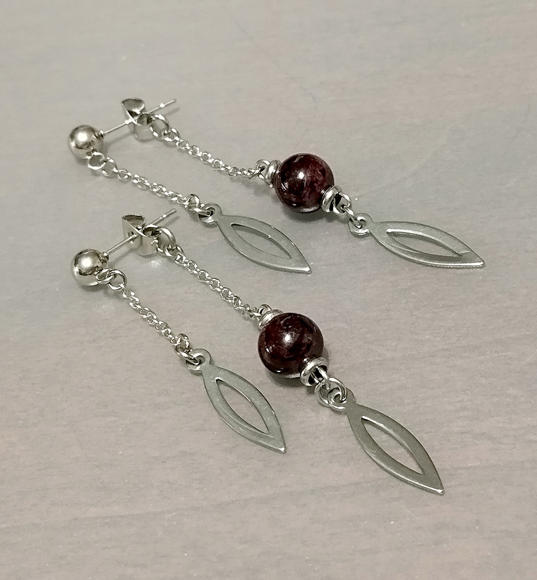 Granat - bijuterii - cercei - cercei din pietre semiprețioase - Artynos.ro